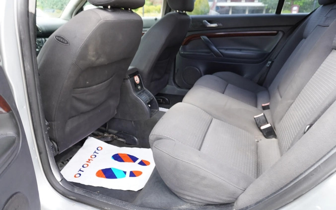 Skoda Superb cena 4999 przebieg: 256000, rok produkcji 2005 z Katowice małe 562